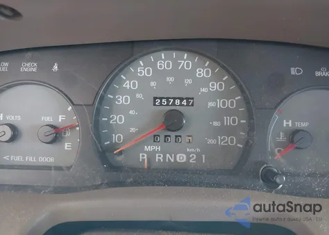 1998 Mercury Grand Marquis из США, поврежденный, VIN 2MEFM74WXWX606274